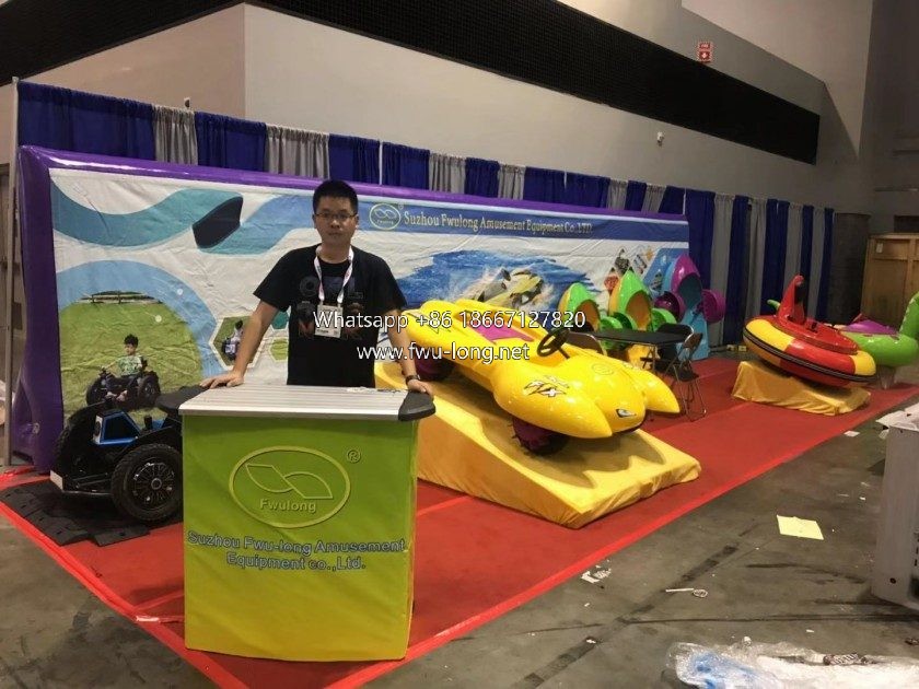 Fwu-long bumper car display at 2019 IAAPA Orlando USA (2).jpg
