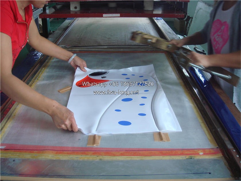 12V brushless motor and 33AH battery structure detail of kids bumper boat.jpg