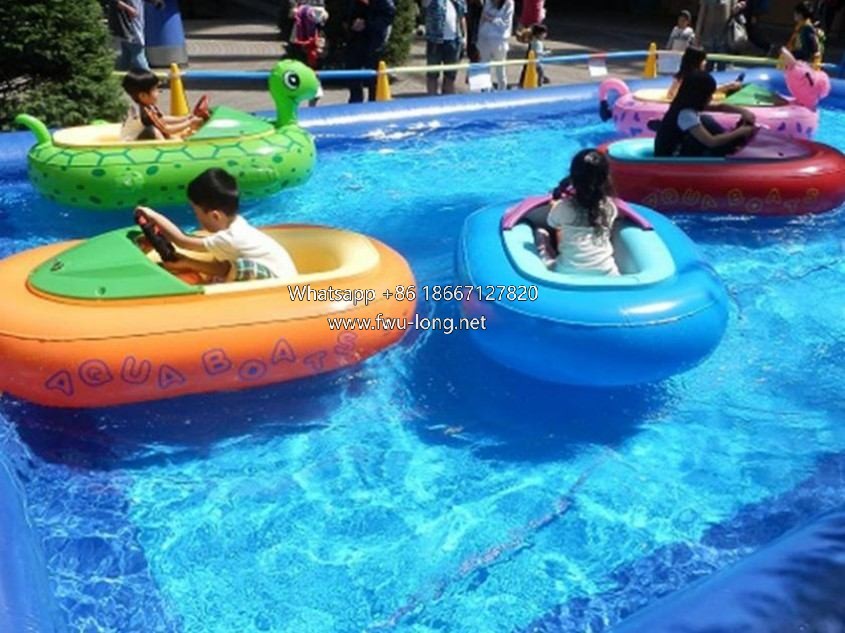 On-site running shot of tube bumper boat at mall indoor kids water pool (2).jpg