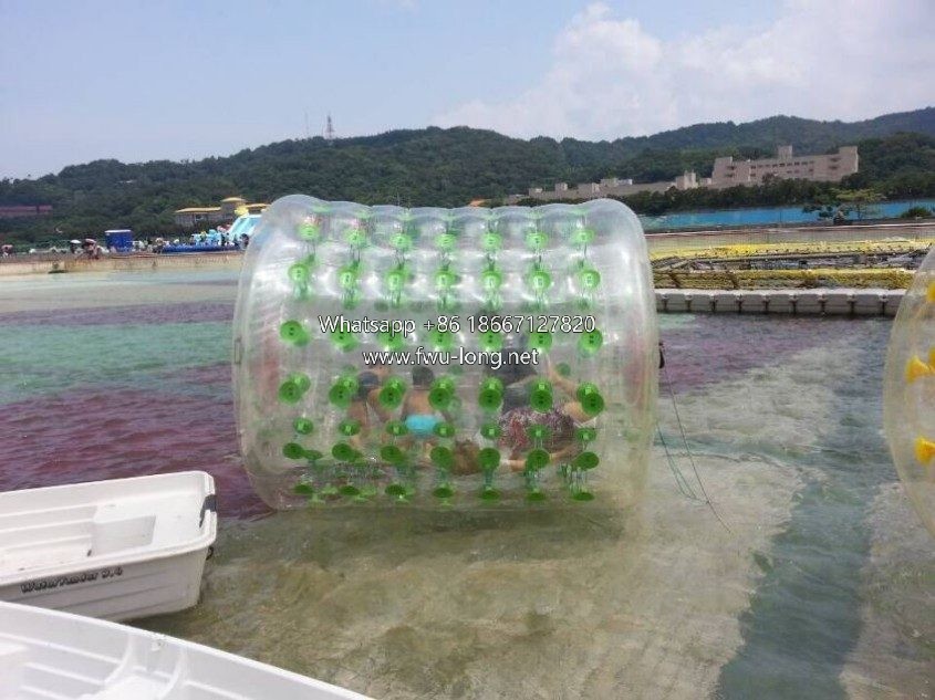 0.8mm 1.0mm PVC TPU Inflatable Water Roller For Pool And Lake Amusement.jpg