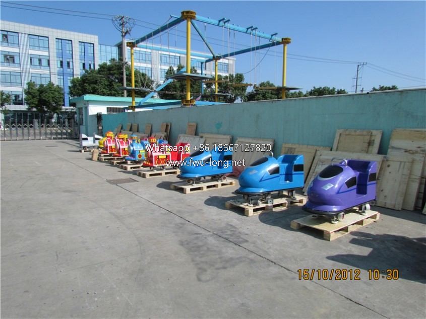 Reinforced steel frame and smooth FRP body structural detail.JPG